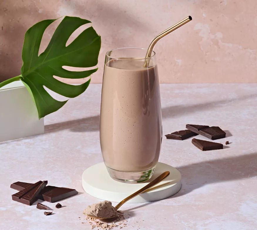 1 shake de Formula 1 Herbalife avec 250ml de lait demi-écrémé